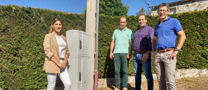 Campoo de Enmedio mejora la iluminacin del barrio de Sopea