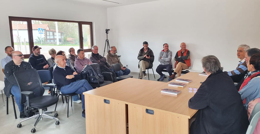 Campoo de Suso acogi� la presentaci�n del quinto n�mero de la revista Aguanaz, centrado en el patrimonio cultural c�ntabro