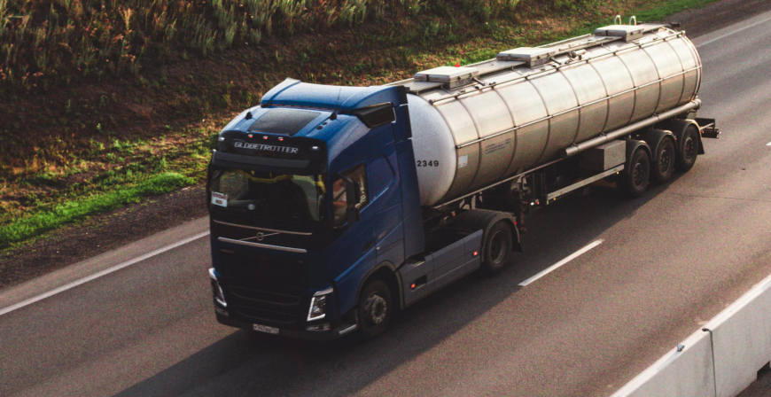 Campoo de Yuso adquiere una cisterna para garantizar el abastecimiento de agua potable