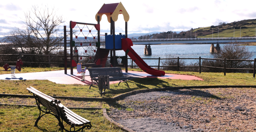 Campoo de Yuso concluye la renovaci�n de cuatro �reas recreativas