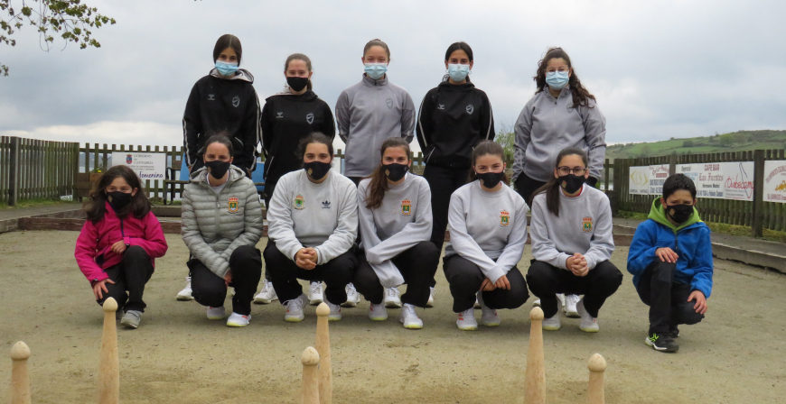 Campoo de Yuso suma dos victorias de liga en el corro de La Poblacin