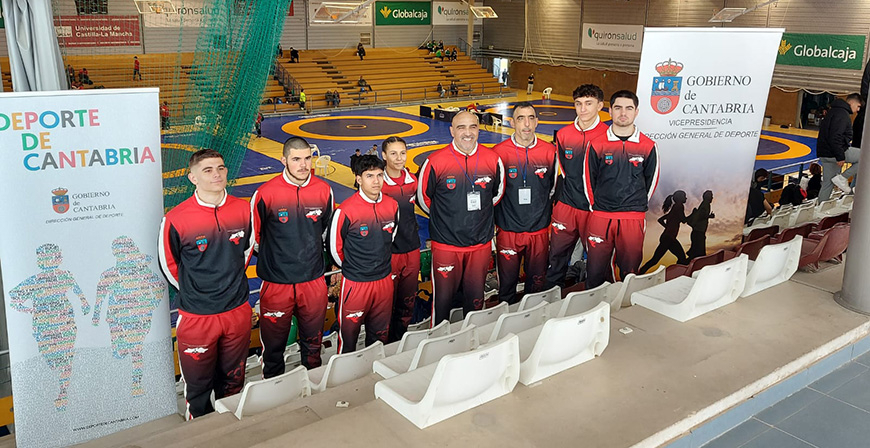 El campurriano lvaro Rodrguez se cuelga el bronce en el Campeonato de Espaa de Lucha Grappling
