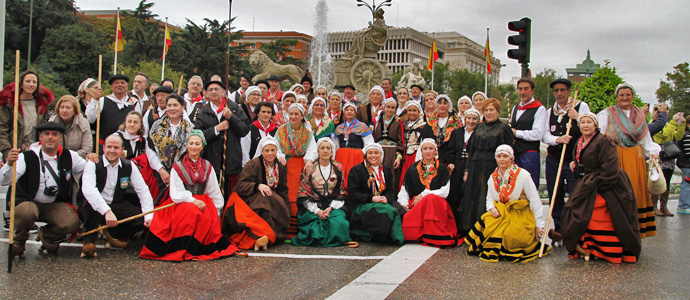 Los campurrianos acompaaron a las merinas por las caadas reales de Madrid