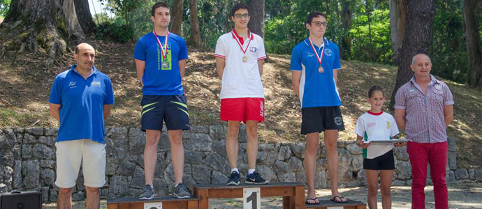Los campurrianos disputaron el Regional en piscina descubierta