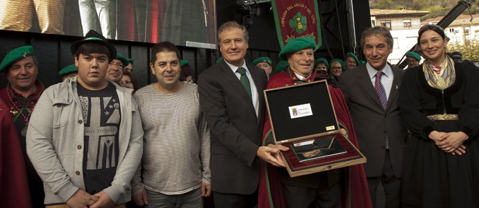 Los campurrianos no faltaron a la cita del orujo
