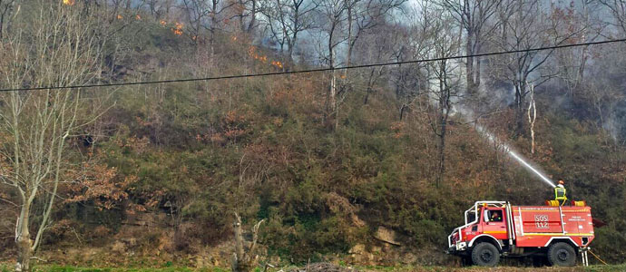 Cantabria arde y el Gobierno reclama de nuevo el apoyo de la UME