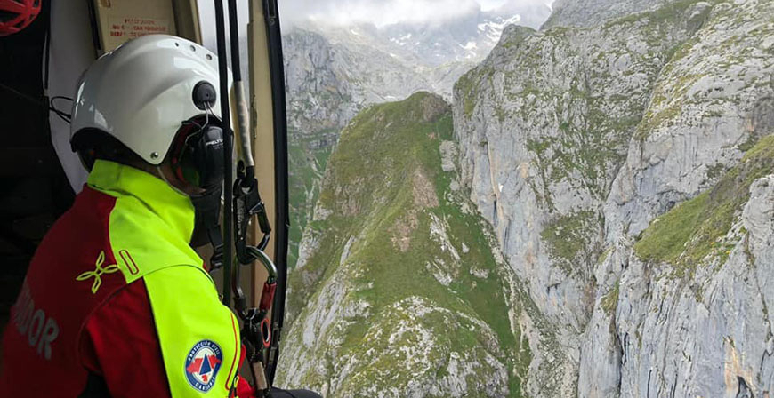 Cantabria y Asturias estudian cmo mejorar la coordinacin en rescates de montaa