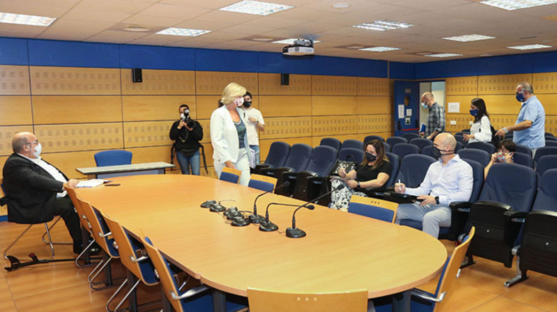 Cantabria cuenta con 368 docentes ms que el ao pasado y unos 2.000 alumnos menos
