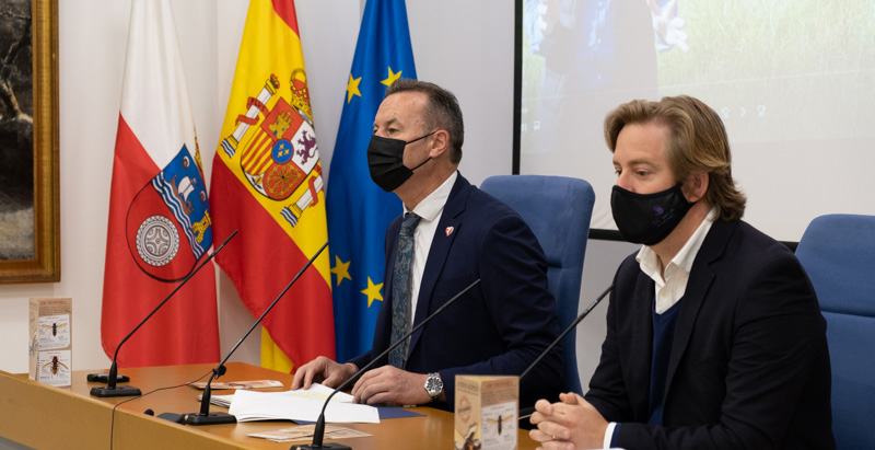 Cantabria destinar un lnea de ayudas de 150.000 euros a los ayuntamientos para frenar la expansin de la avispa asitica