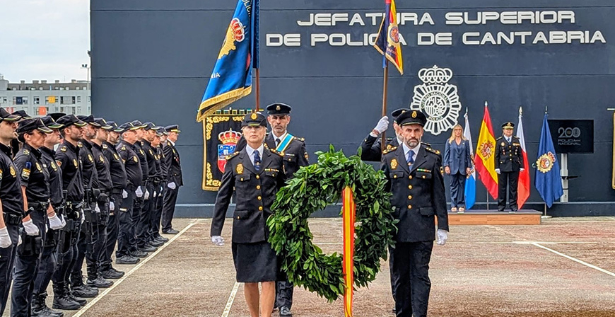 Cantabria homenajea a los policas nacionales vctimas del terrorismo