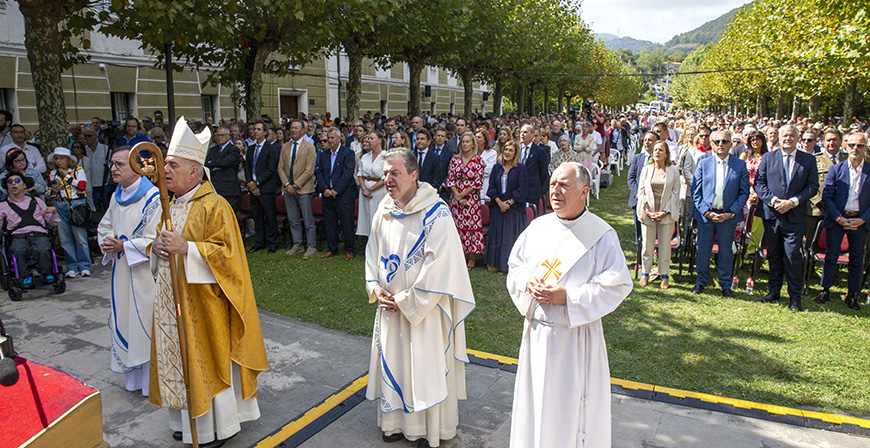 Cantabria honra a la Virgen de La Bien Aparecida