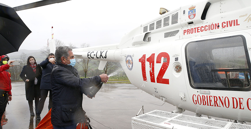 Cantabria incorpora un nuevo helicptero de emergencias