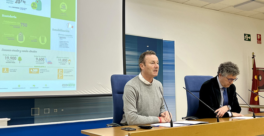Cantabria incrementa la recogida selectiva de envases de vidrio casi un 5% en 2022 y supera las 12.000 toneladas