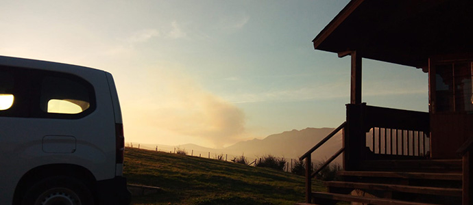 Cantabria registra 10 incendios forestales activos en la tarde del lunes