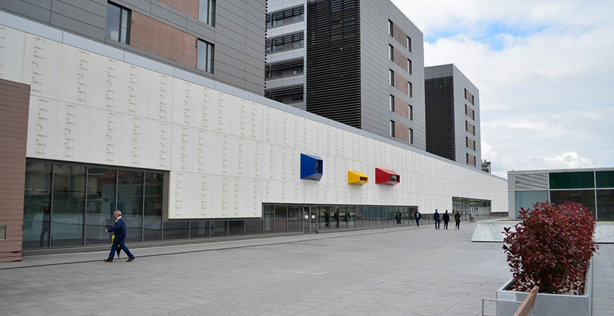 Cantabria registra 77 casos activos ms y se sita en 1.049, con 409 hospitalizados