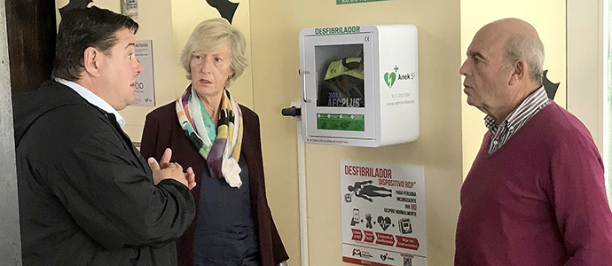 Cantur instala nueve desfibriladores en sus instalaciones tursticas y deportivas