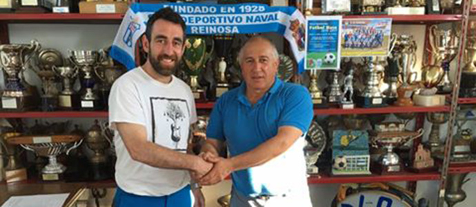 El capitn renueva con el Naval