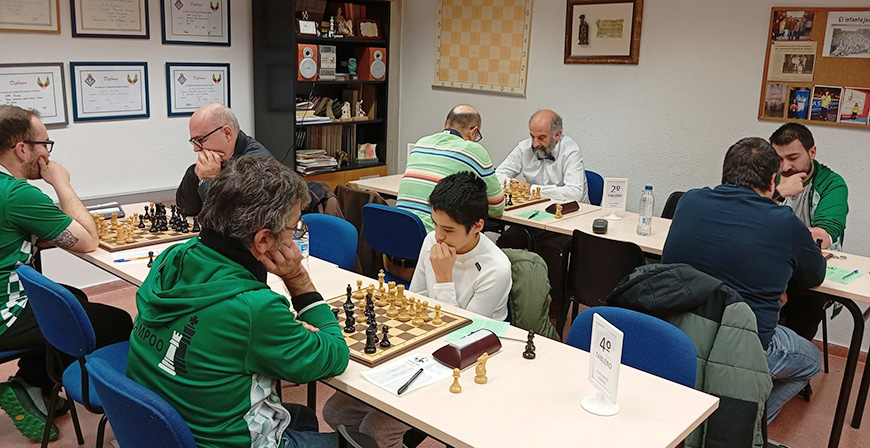 Cara y cruz para los equipos campurrianos en la octava jornada de la Liga Regional de Ajedrez