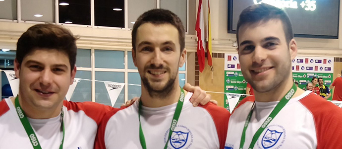 Carla y Daniel Gonzlez Barrio representarn a Cantabria en el Campeonato de Espaa de Natacin 