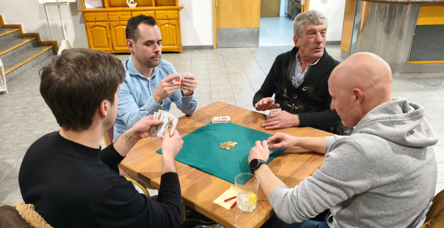 Carlos Garc�a y Jes�s �ngel G�mez ganan el XV Marat�n de Mus de Gamesa