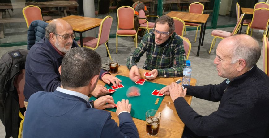 Carlos Garc�a y Jes�s �ngel G�mez ganan el XV Marat�n de Mus de Gamesa