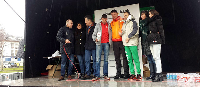 Carlos Nieto vence en el XX Duatln de Astillero