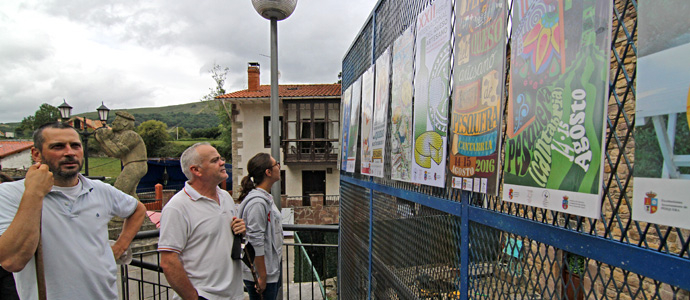 Carteles que invitan a disfrutar del queso