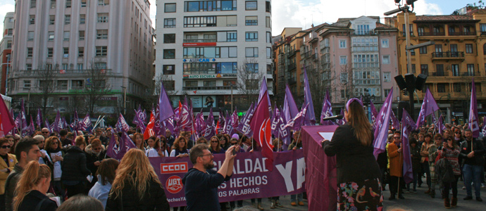 CCOO y UGT manifiestan su 
