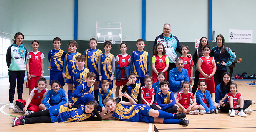El CD Campoo de Enmedio y el Club19Ventiuno celebraron en Aguilar una jornada de convivencia dirigida a los ms pequeos
