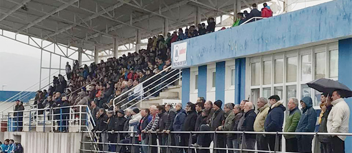 El CD Naval vence en el derbi del Sur de Cantabria