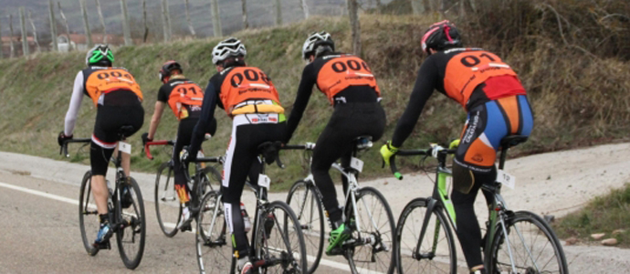 Un centenar de deportistas disputar este sbado el XXX Triatln Blanco