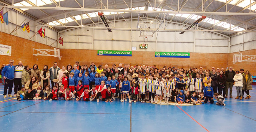 Un centenar de participantes en el V Torneo de la Amistad de Baloncesto de Campoo de Enmedio