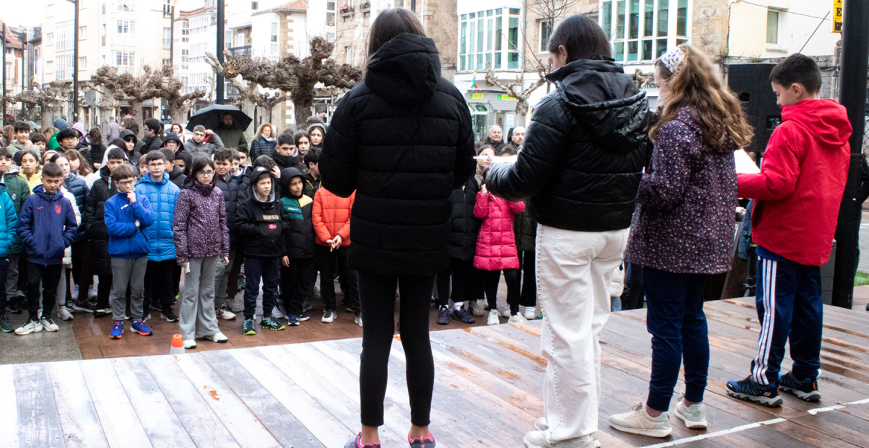 Los centros educativos de Reinosa celebran el D�a Internacional de la Mujer