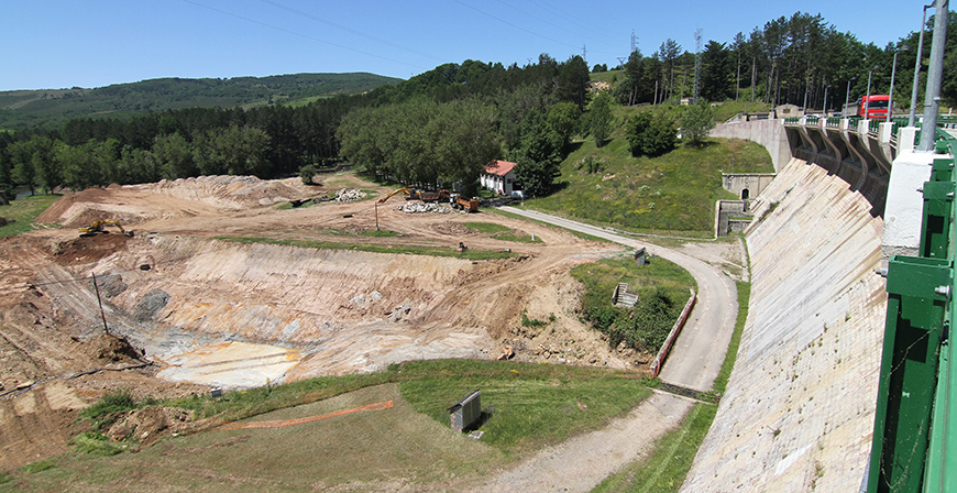 La CHE inicia la rehabilitacin del desage de fondo del Embalse del Ebro