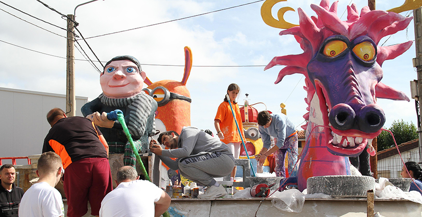 Cinco creaciones se disputarn los premios del 80 aniversario del Concurso de Carrozas