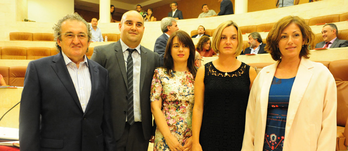 Cinco nuevos diputados toman posesin de su cargo