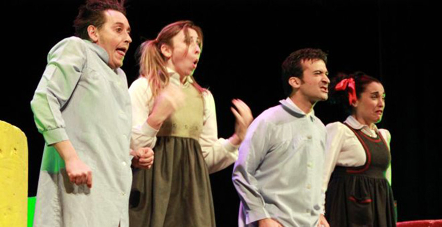 El circuito escnico de teatro aficionado inicia su actividad con 18 espectculos de 8 compaas y 27 representaciones en 14 municipios cntabros