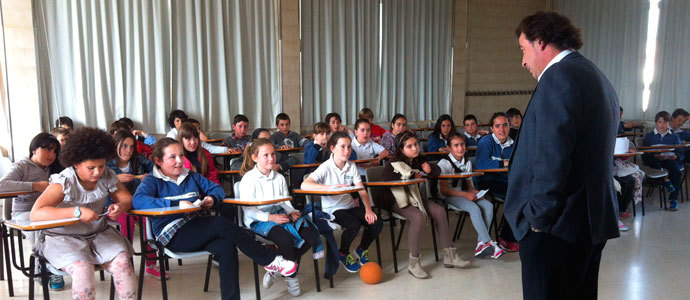 Clases de parlamentario en el San Jos de Reinosa