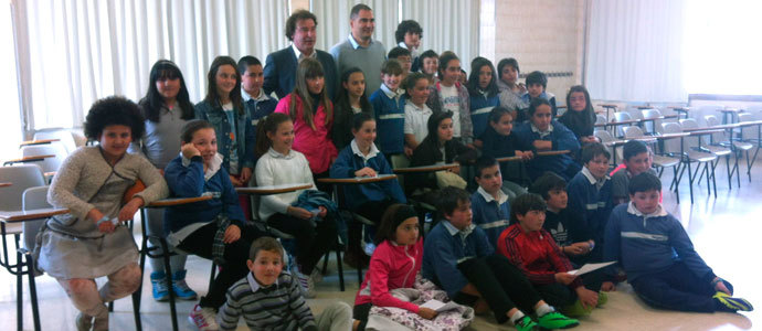 Clases de parlamentario en el San Jos de Reinosa