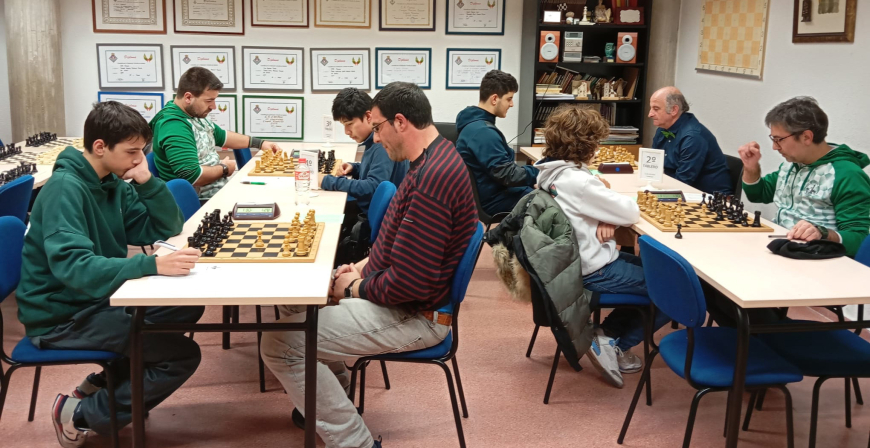 El Club de Ajedrez Campoo firma un inicio de temporada impecable con doble victoria