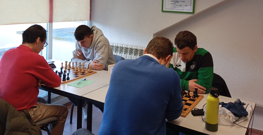 El Club de Ajedrez Campoo firma un inicio de temporada impecable con doble victoria