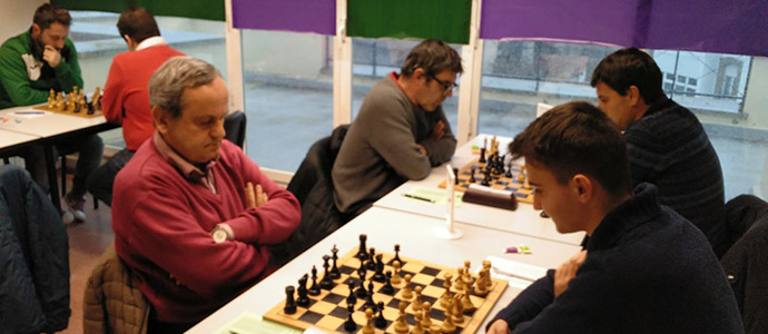 El Club de Ajedrez Campoo se impone al Crculo de Recreo