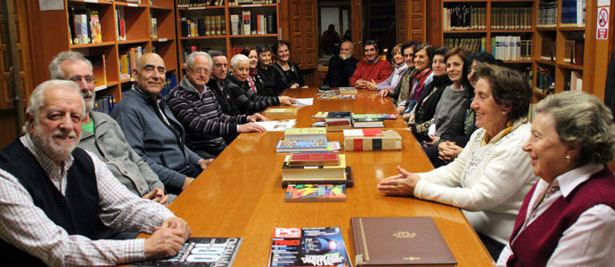 El Club de Lectura de Reinosa celebra su reunin navidea