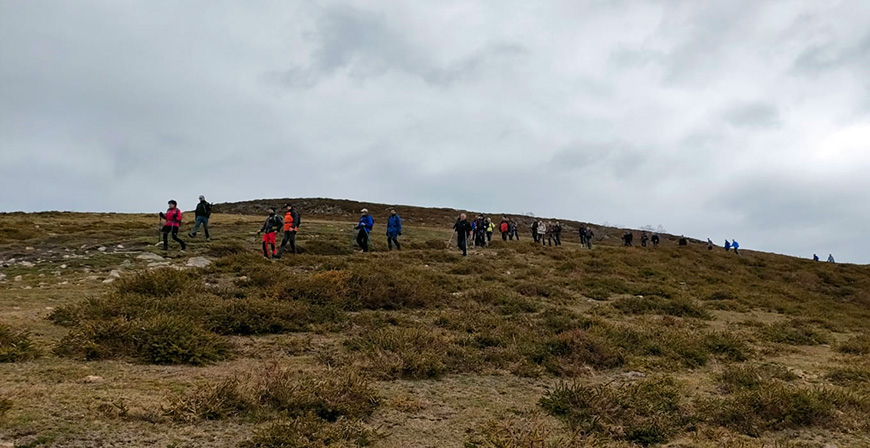 El Club de Montaa Pico Cordel se sube a los yacimientos arquelogicos cntabros