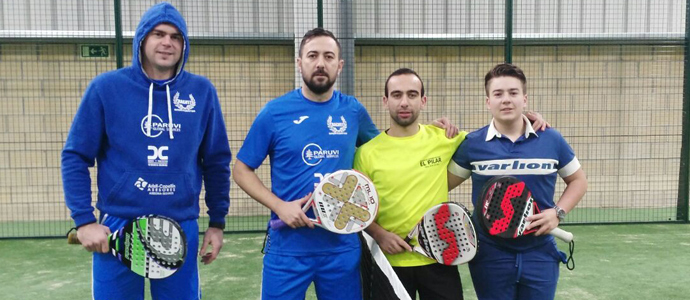 El Club de Pdel de Enmedio se estrena en casa con victoria