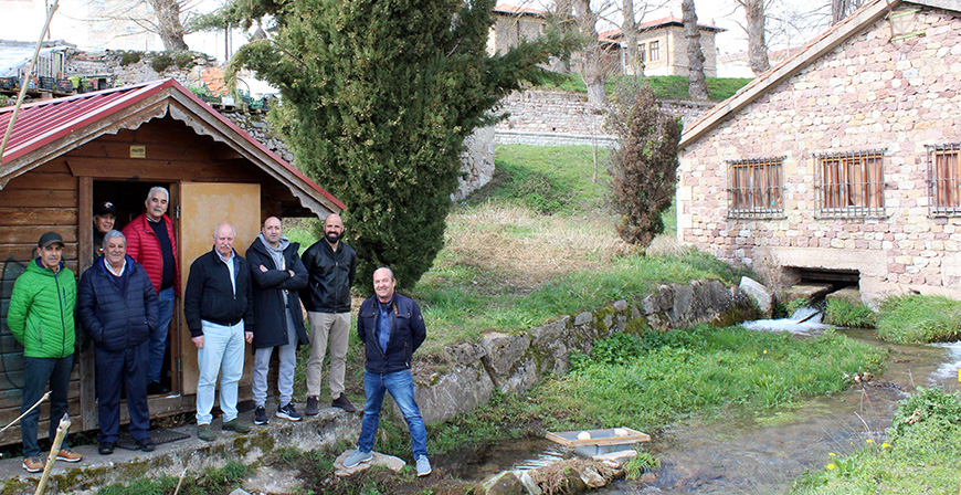 El Club de Pesca de Reinosa retoma la repoblacin de la trucha autctona de la cuenca del Ebro