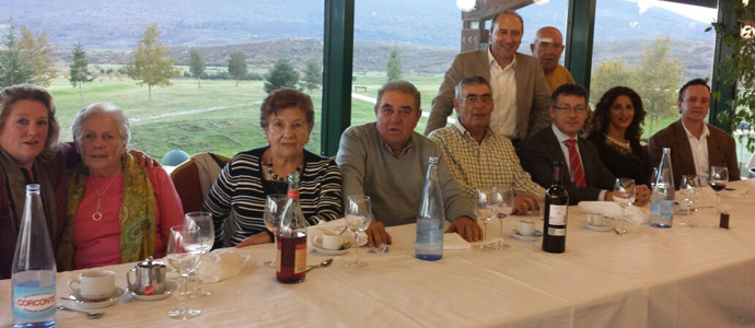 Comida de hermandad de las asociaciones de vecinos de Nestares