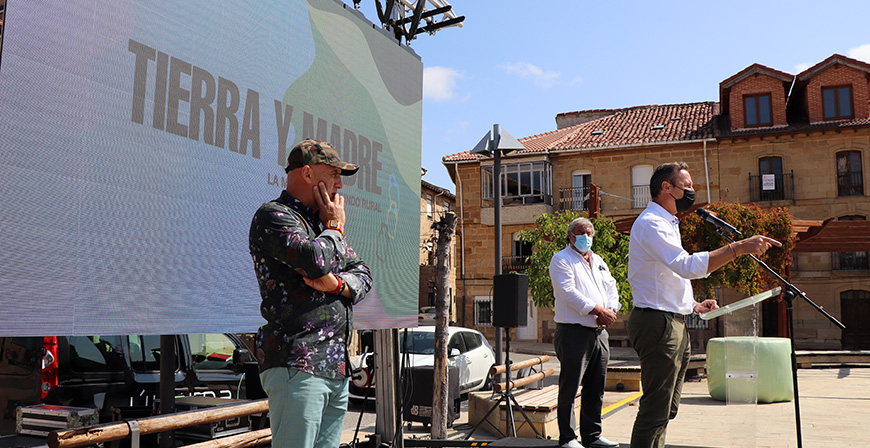 Comienza la III Semana Cine y Zona de Valderredible, centrada en la mujer del mundo rural
