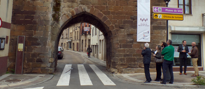  Comienza la intervencin en la Puerta de Reinosa de Aguilar de Campoo