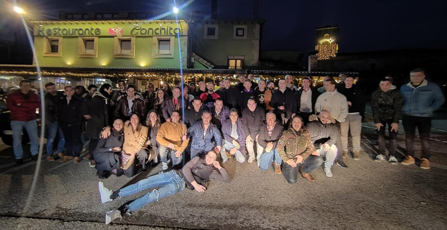 Los compaeros de Bobinado y Stand de Gamesa Reinosa celebraron la tradicional comida de Navidad